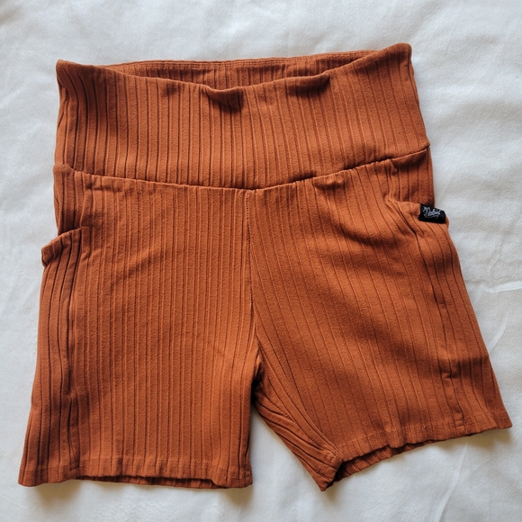 Girrlscout Phoenix Ribbed High-Waisted Shorts - Picture 1 of 3